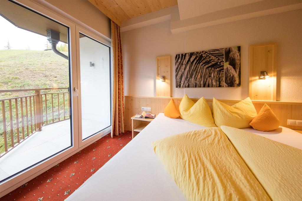 Haus Stefanie Hotel Solden Exterior photo